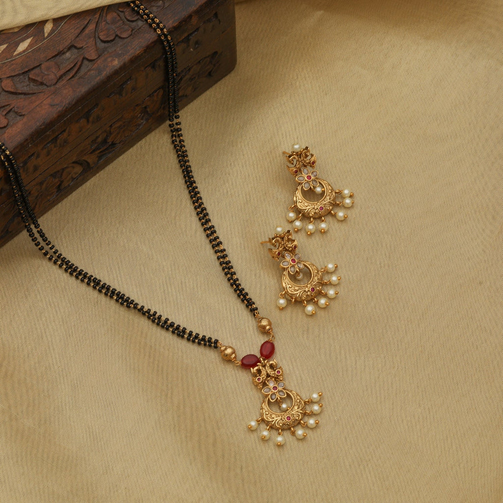 Falgu Antique Black Beads Necklace Set